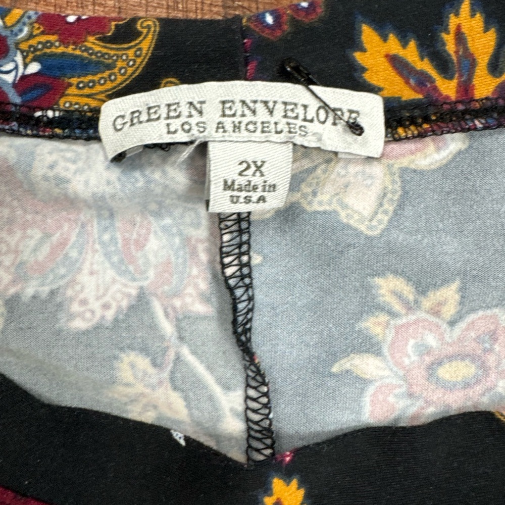 Green Envelope Blouse Black Floral 3/4‎ Length Sleeve Boho Women’s Size 2X - Picture 3 of 6